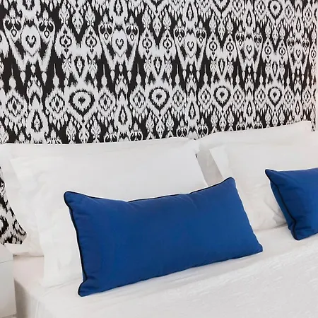 מלון Stelia Mare Boutique נאוסה