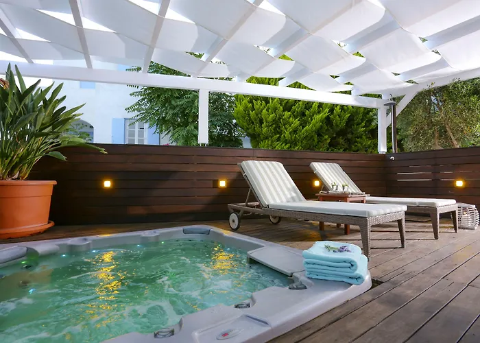 Hotell Stelia Mare Boutique 4*